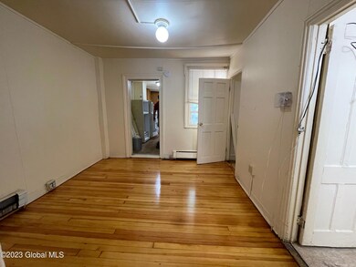 493 Morris St, Albany, NY 12208 - photo 4
