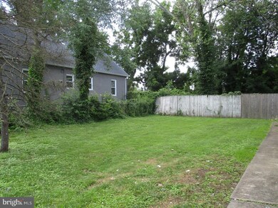 416 Pershing Ave, Darby, PA 19023 - photo 5