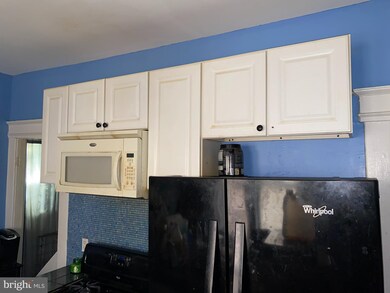 1124 Stuyvesant Ave, Trenton, NJ 08618 - photo 4