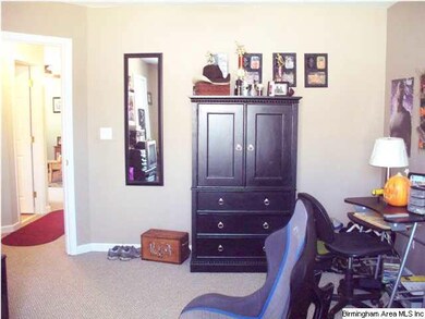 Guest Bedrooms are a very nice size