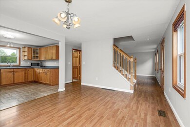 31 Syracuse Rd, Nashua, NH 03064 - photo 7