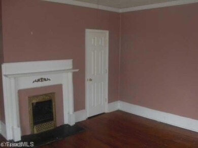 720 Lawsonville Ave, Reidsville, NC 27320 - photo 7