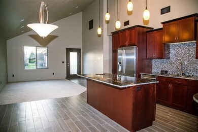 864 Virginia Dr, Central Point, OR 97502 - photo 4