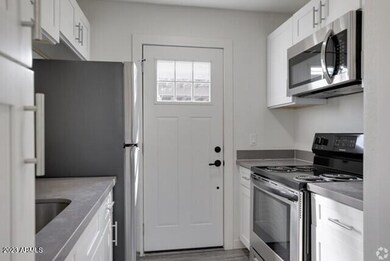 4613 N 74th St unit 2, Scottsdale, AZ 85251 - photo 3