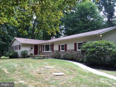 564 Temperance Ln, Warminster, PA 18974 - photo 2