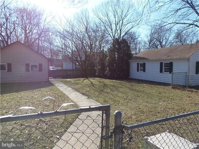 246 Franklin St, Hightstown, NJ 08520 - photo 4