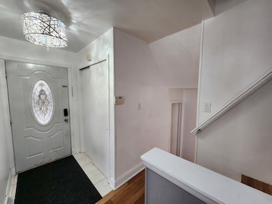 9407 Ironwood Ln, Des Plaines, IL 60016 - photo 6