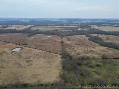 210 W 1010, Council Hill, OK 74428 - photo 4