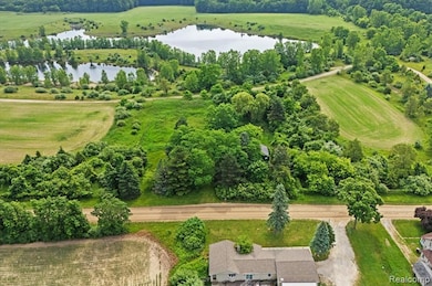 Lot 2