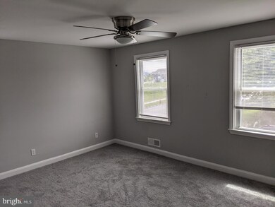 4128 Balfern Ave, Baltimore, MD 21213 - photo 5