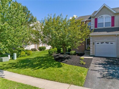 6853 Hunt Dr, Macungie, PA 18062 - photo 2