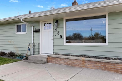 489 Borah Ave W, Twin Falls, ID 83301 - photo 3