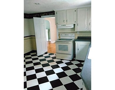 26 Zenith Dr, Worcester, MA 01602 - photo 3