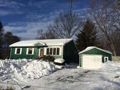 77 Bumble Bee Cir, Shrewsbury, MA 01545 - photo 2