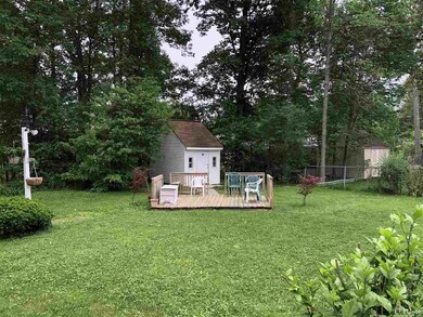 738 Huntingdon Dr, Schenectady, NY 12309 - photo 3