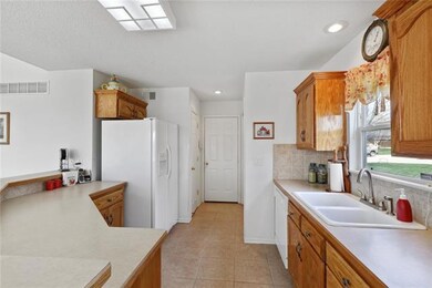 20403 W 221st St, Spring Hill, KS 66083 - photo 6