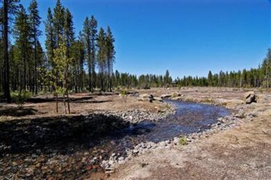 229 Trailmere Cir, Bend, OR 97707 - photo 4