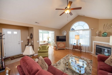 4568 Bonterra Ln, West Lafayette, IN 47906 - photo 7