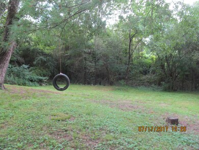 1003 N Chattanooga St, La Fayette, GA 30728 - photo 4