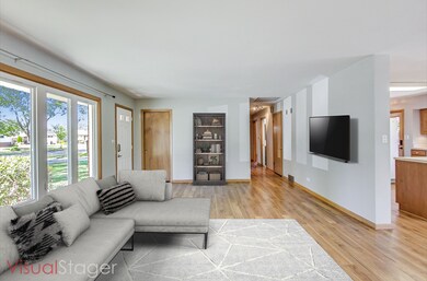 1363 S 2nd Ave, Des Plaines, IL 60018 - photo 6