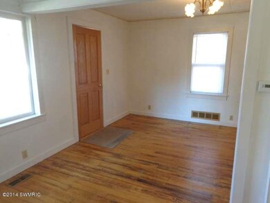 609 N 11th St, Niles, MI 49120 - photo 3