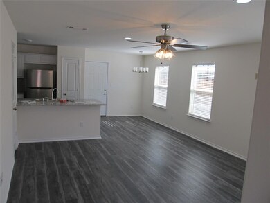 707 S 6th St unit 1 & 2, Bonham, TX 75418 - photo 5