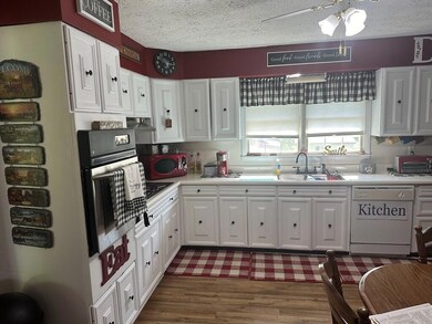 89 Russell St, Flemingsburg, KY 41041 - photo 7