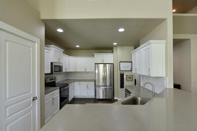 4b Pantry