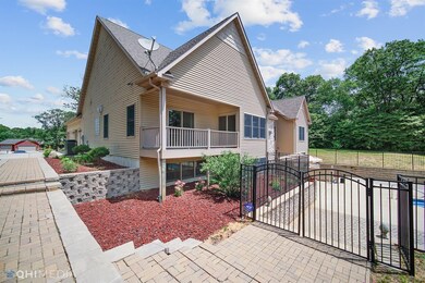 55 Sharon Dr, Wheatfield, IN 46392 - photo 2