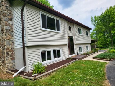 634 Teton Ct, Lothian, MD 20711 - photo 5