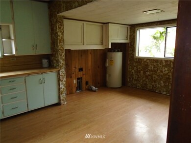unlisted-address, Raymond, WA 98577 - photo 5