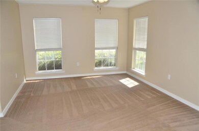 Fantastic Space for Holiday Meals and Gatherings!