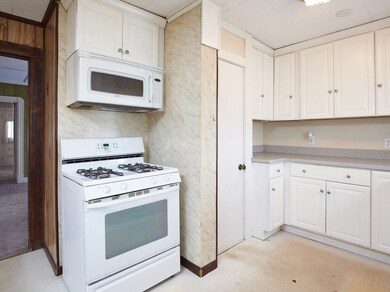 62 S Main St, Milford, MA 01757 - photo 5