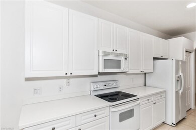 Easy to clean white cabinets