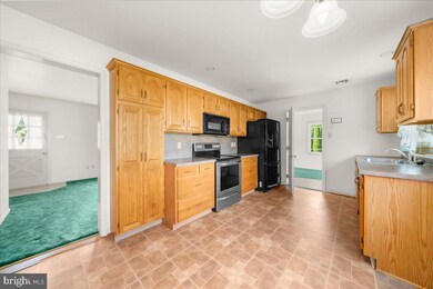 156 Black Matt Rd, Douglassville, PA 19518 - photo 7