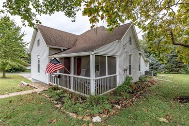 1701 NW Vesper St, Blue Springs, MO 64015 - photo 4