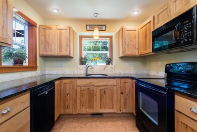 1124 S 4th St W, Missoula, MT 59801 - photo 7