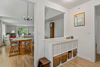 9 Friendship Ct, Mashpee, MA 02649 - photo 7