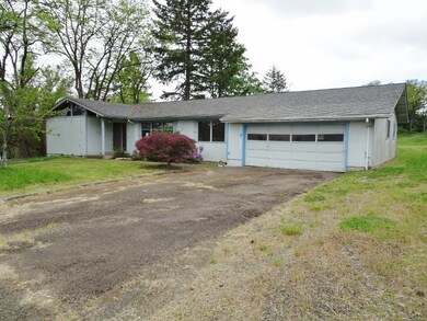 838 NW Evans St, Sheridan, OR 97378 - photo 3