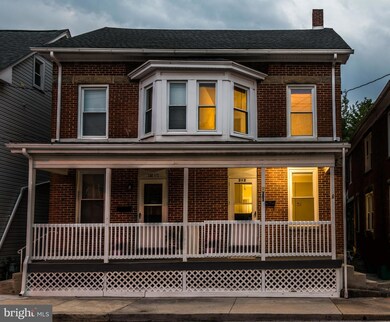202 Park St, Waynesboro, PA 17268 - photo 3