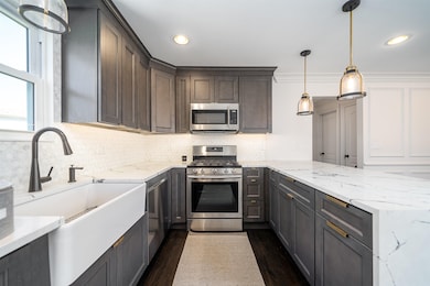 11 Elizabeth Ct, Secaucus, NJ 07094 - photo 6