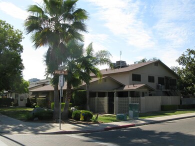 605 W Ashlan Ave, Clovis, CA 93612 - photo 4