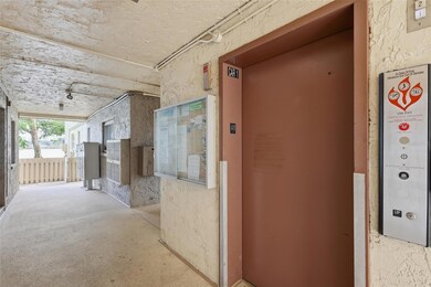 3839 Lake Bayshore Dr unit H516, Bradenton, FL 34205 - photo 2