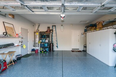 10972 (1 of 32)