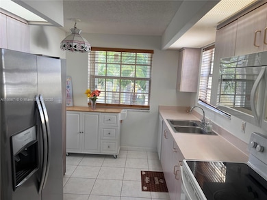 2534 SE 19th Place unit 204C, Homestead, FL 33035 - photo 4