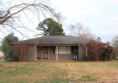 118 Bowman St, Cookeville, TN 38506 - photo 2