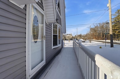 7350 Elmwood Dr, Temperance, MI 48182 - photo 3