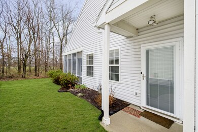 9964 Donavan Ln, Fishers, IN 46038 - photo 4