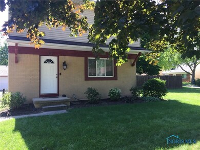 812 Circleview Dr, Toledo, OH 43615 - photo 2