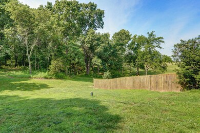 136 Cedar Dale Ln-5